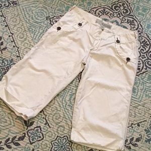 Guess Jeans capris, cream size 29